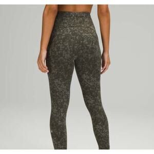 Lululemon Leggings Base Pace HR Tight 25" Intertwined Camo Olive Size 2. NEW